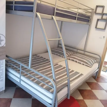 Apartman Sanja - 100 Meters To The