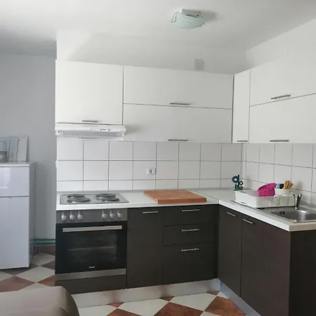 Sanja - 100 Meters To The Apartment