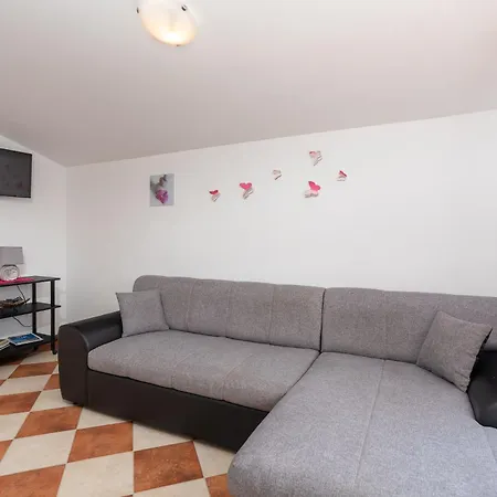 Sanja Apartment
