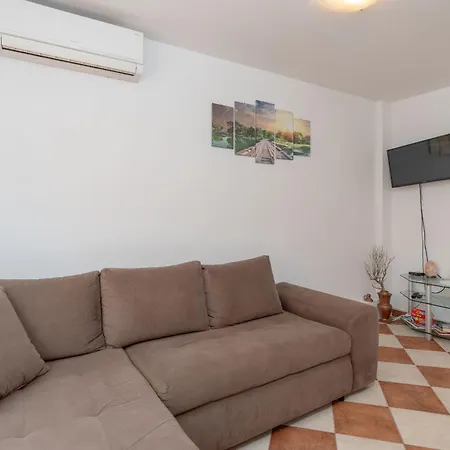 Sanja Apartment