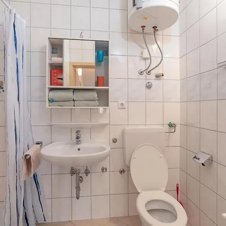 Apartment Sanja Vir