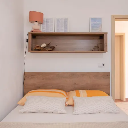 Sanja Apartment *