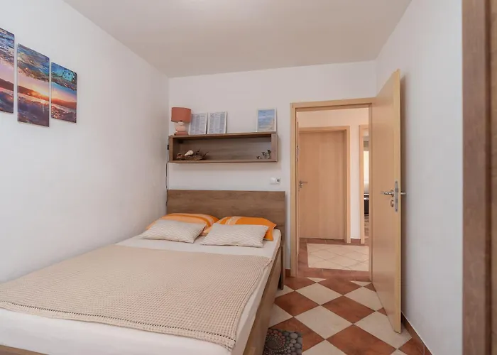 Апартаменты Sanja Вир