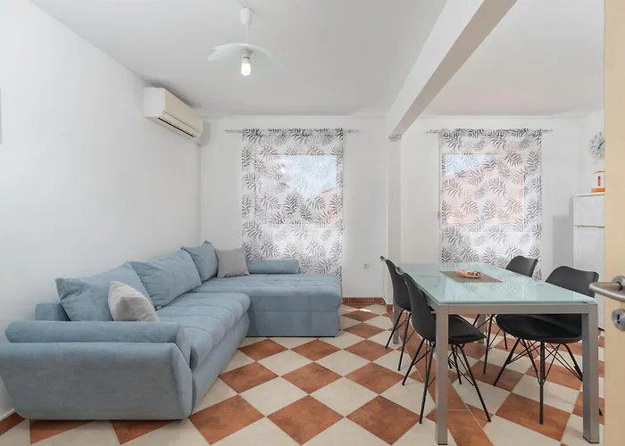 Апартаменты Sanja Вир