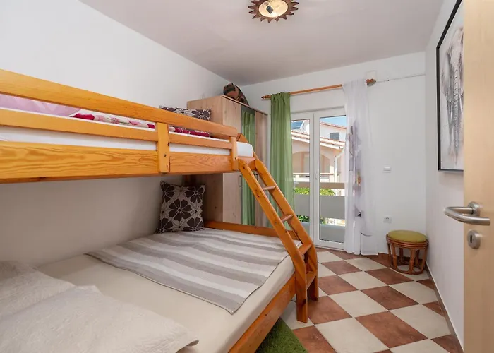 Sanja Апартаменты Вир